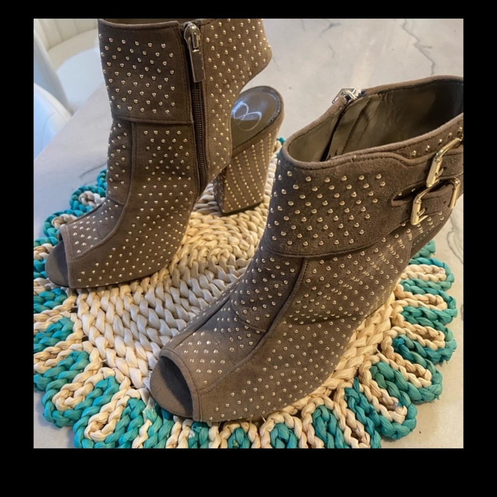 Gray Studded Jessica Simpson Ankle Boots NWOT
